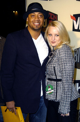 Cedric Yarbrough and Wendi McLendon-Covey