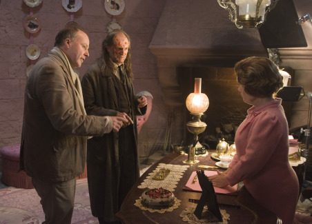Imelda Staunton, David Bradley and David Yates in Haris Poteris ir Fenikso brolija (2007)