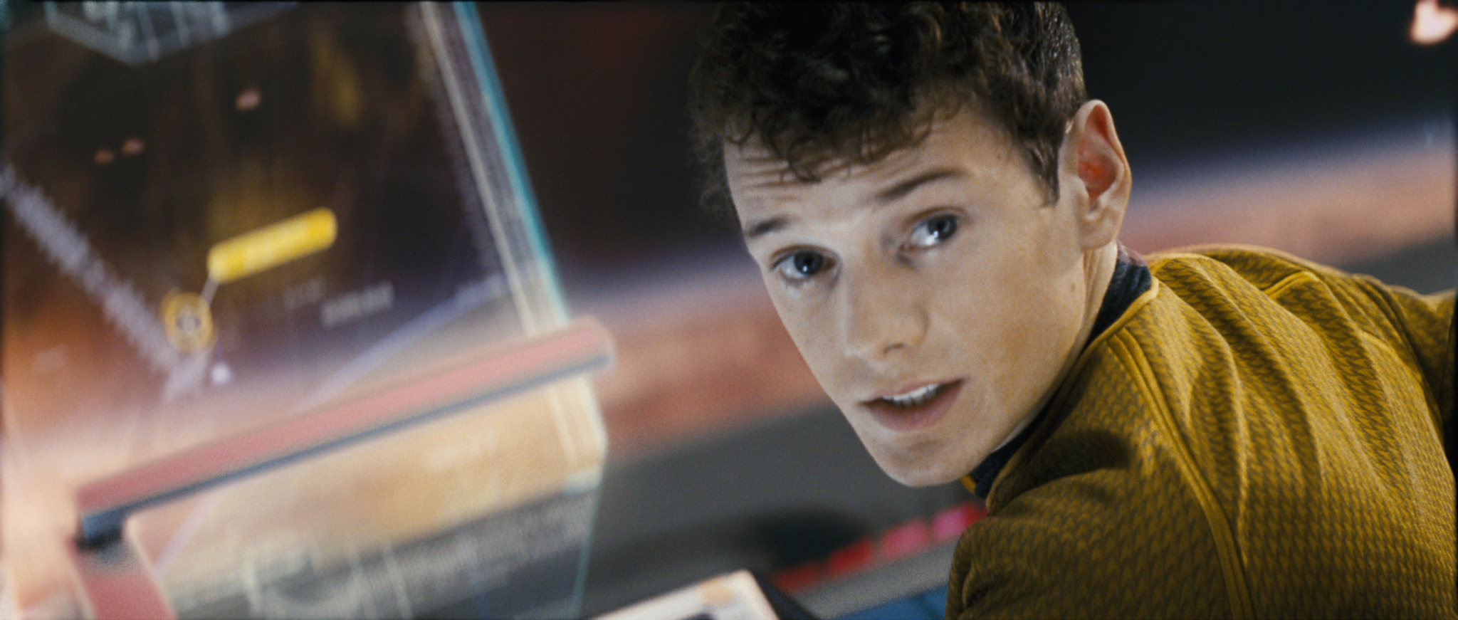 Still of Anton Yelchin in Zvaigzdziu kelias (2009)