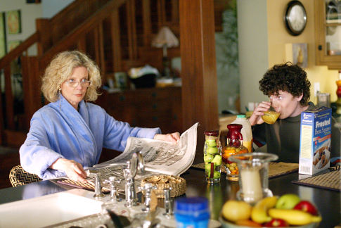 Blythe Danner as 