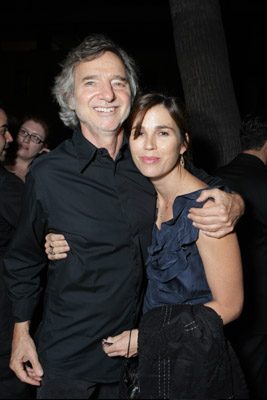 Curtis Hanson and Rebecca Yeldham at event of Begantis paskui aitvara (2007)