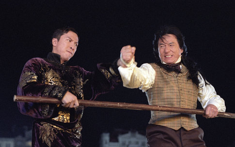 Still of Jackie Chan and Donnie Yen in Shanghai Knights (2003)