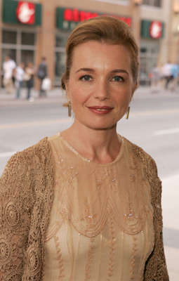 Karen Young at event of Vers le sud (2005)