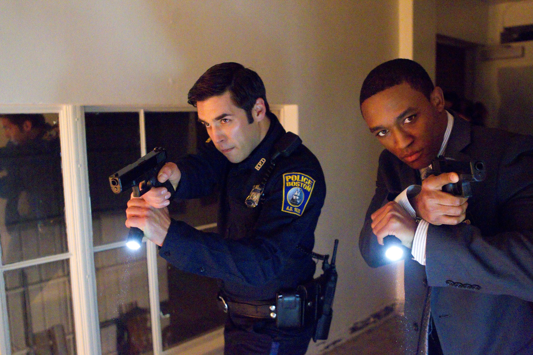 Still of Jordan Bridges and Lee Thompson Young in Rizzoli & Isles (2010)