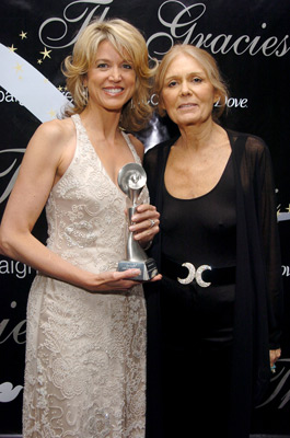 Gloria Steinem and Paula Zahn