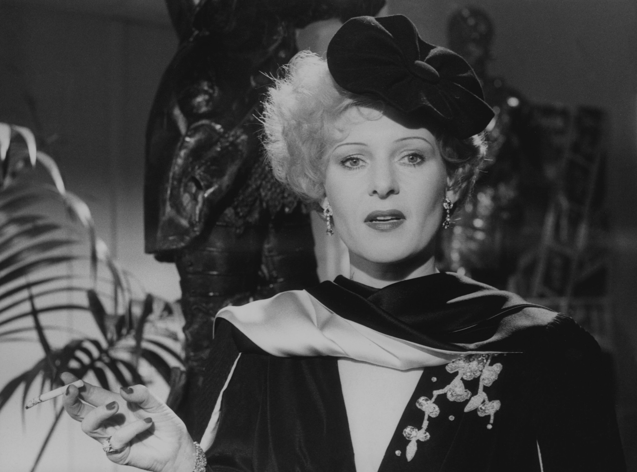 Still of Rosel Zech in Die Sehnsucht der Veronika Voss (1982)