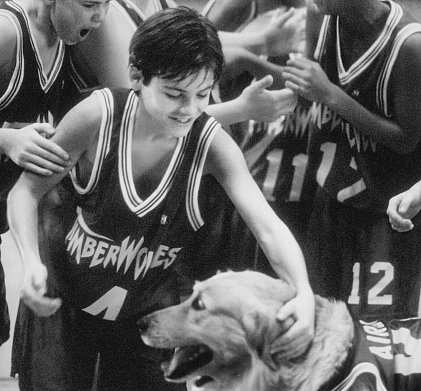 Still of Kevin Zegers in Air Bud (1997)