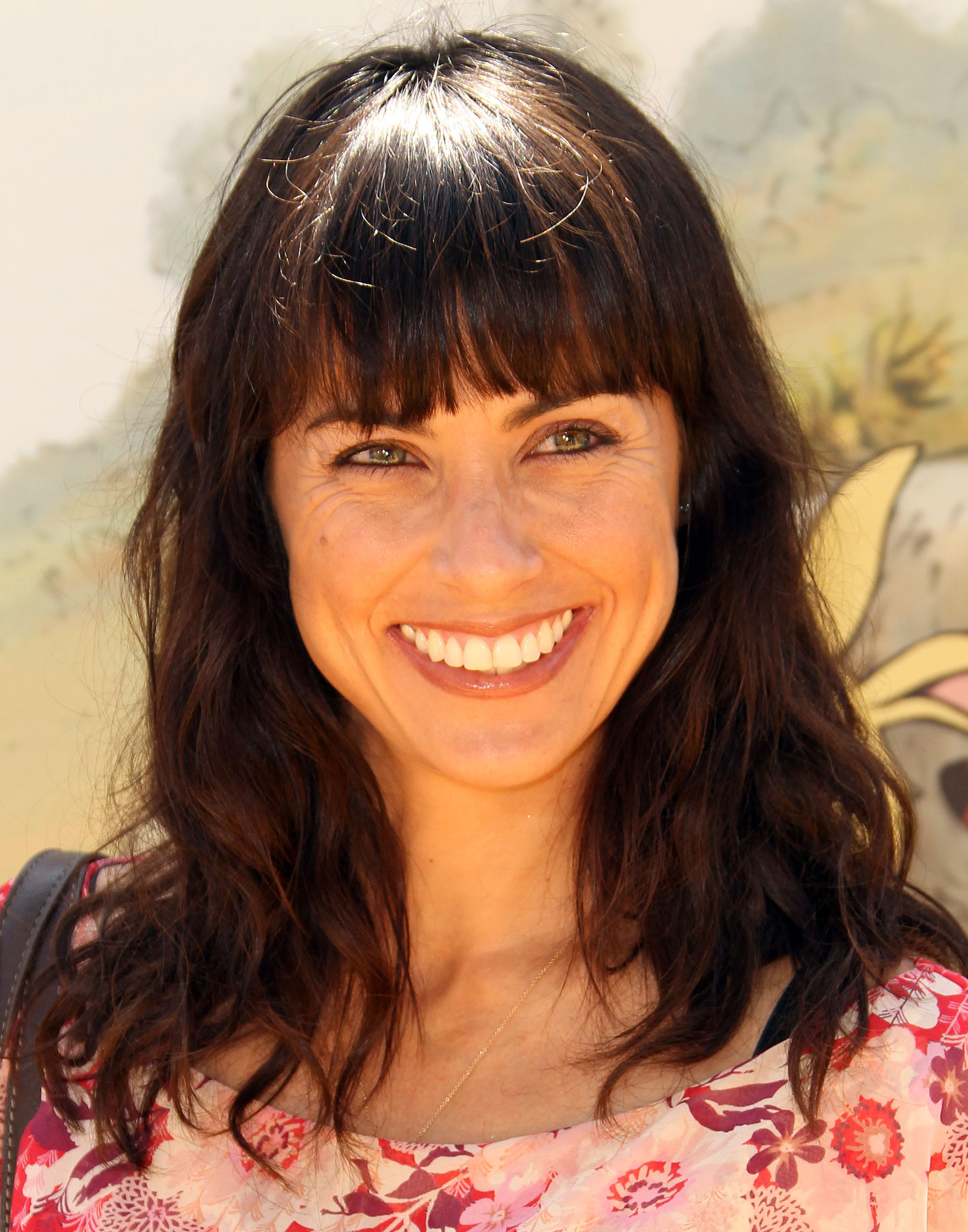 Constance Zimmer at event of Mike Pukuotukas (2011)