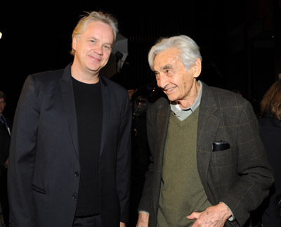 Tim Robbins and Howard Zinn at event of The People Speak (2009)