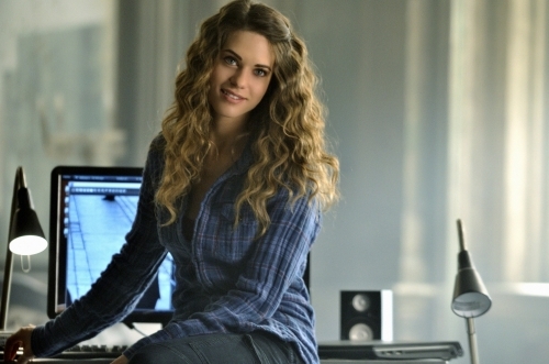 Still of Lyndsy Fonseca in Nikita (2010)