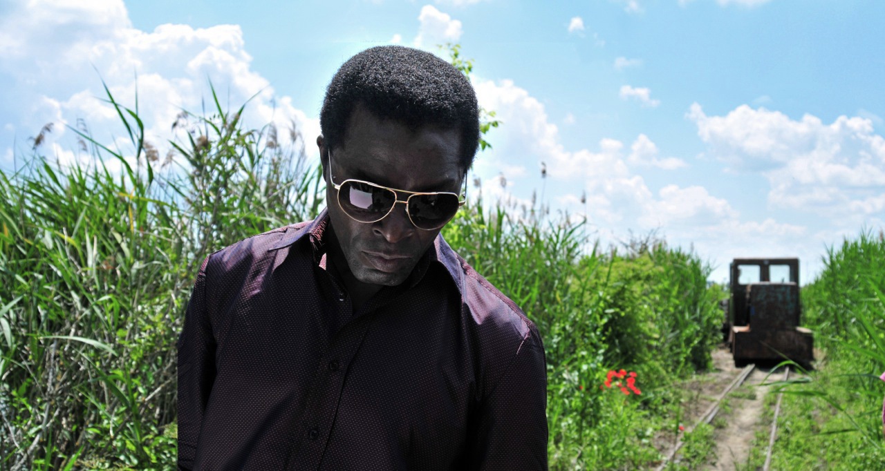 Still of Isaach De Bankolé in Délibáb (2014)