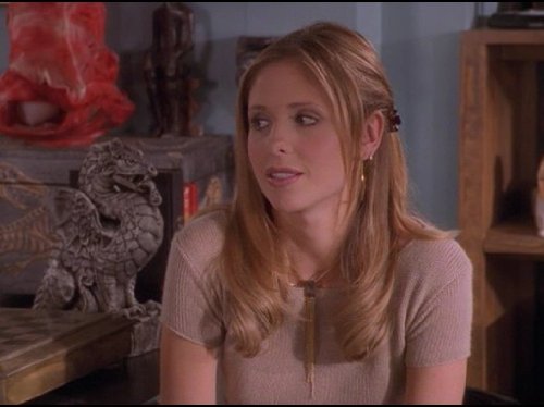 Still of Sarah Michelle Gellar in Vampyru zudike (1997)