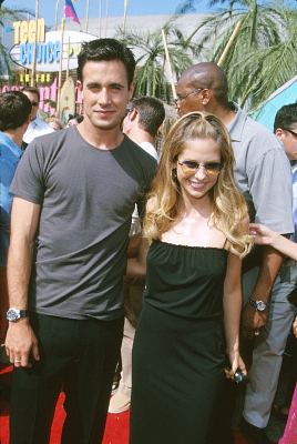 Sarah Michelle Gellar and Freddie Prinze Jr.