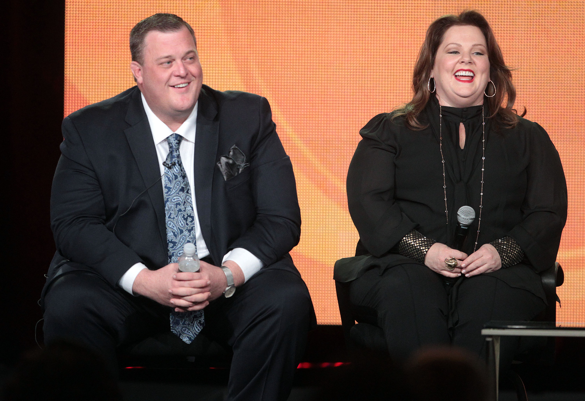 Melissa McCarthy and Billy Gardell