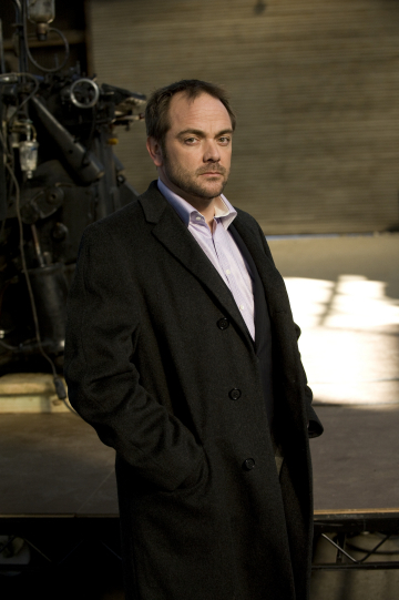 Still of Mark Sheppard in Aferistas (2009)