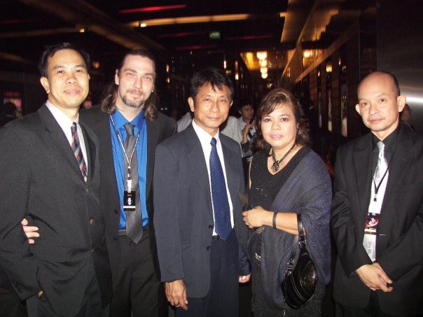 Jude S. Walko, host of foreign Directors and Producers, including Danny Leiner, Elaine Dysinger and Nicolaus Chartier at the Bangkok Film Festival, 2009.