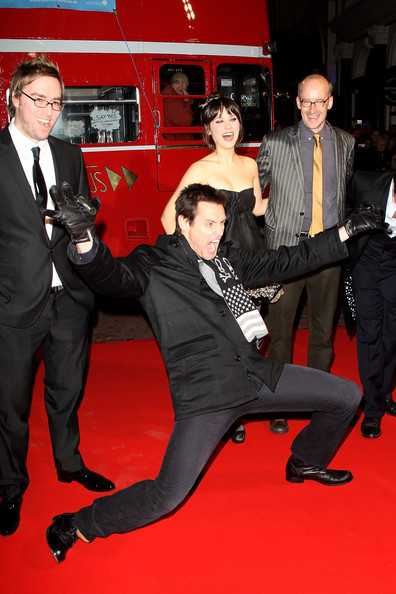 Danny Wallace, Jim Carrey, Zooey Deschanel and Peyton Reed at the London Premiere of Yes Man
