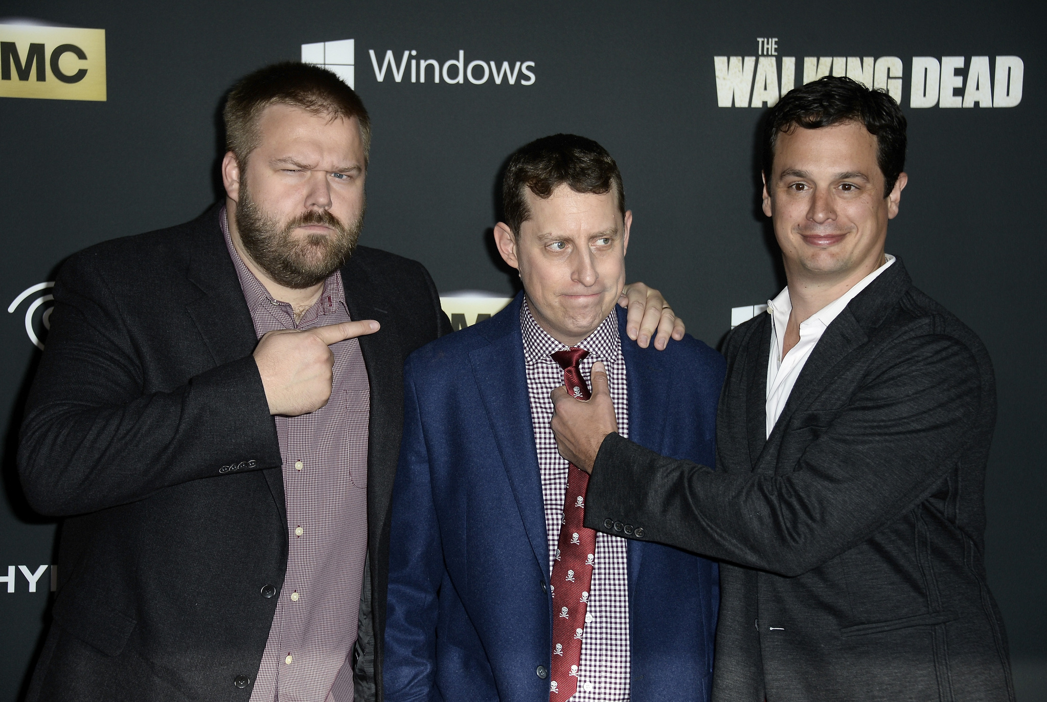 Scott M. Gimple, David Alpert and Robert Kirkman at event of Vaiksciojantys negyveliai (2010)