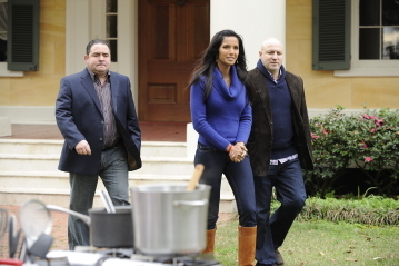 Still of Padma Lakshmi, Emeril Lagasse and Tom Colicchio in Top Chef (2006)