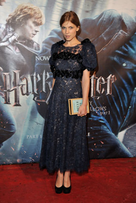 Clémence Poésy at event of Haris Poteris ir mirties relikvijos. 1 dalis (2010)