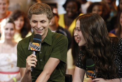 Michael Cera and Kat Dennings