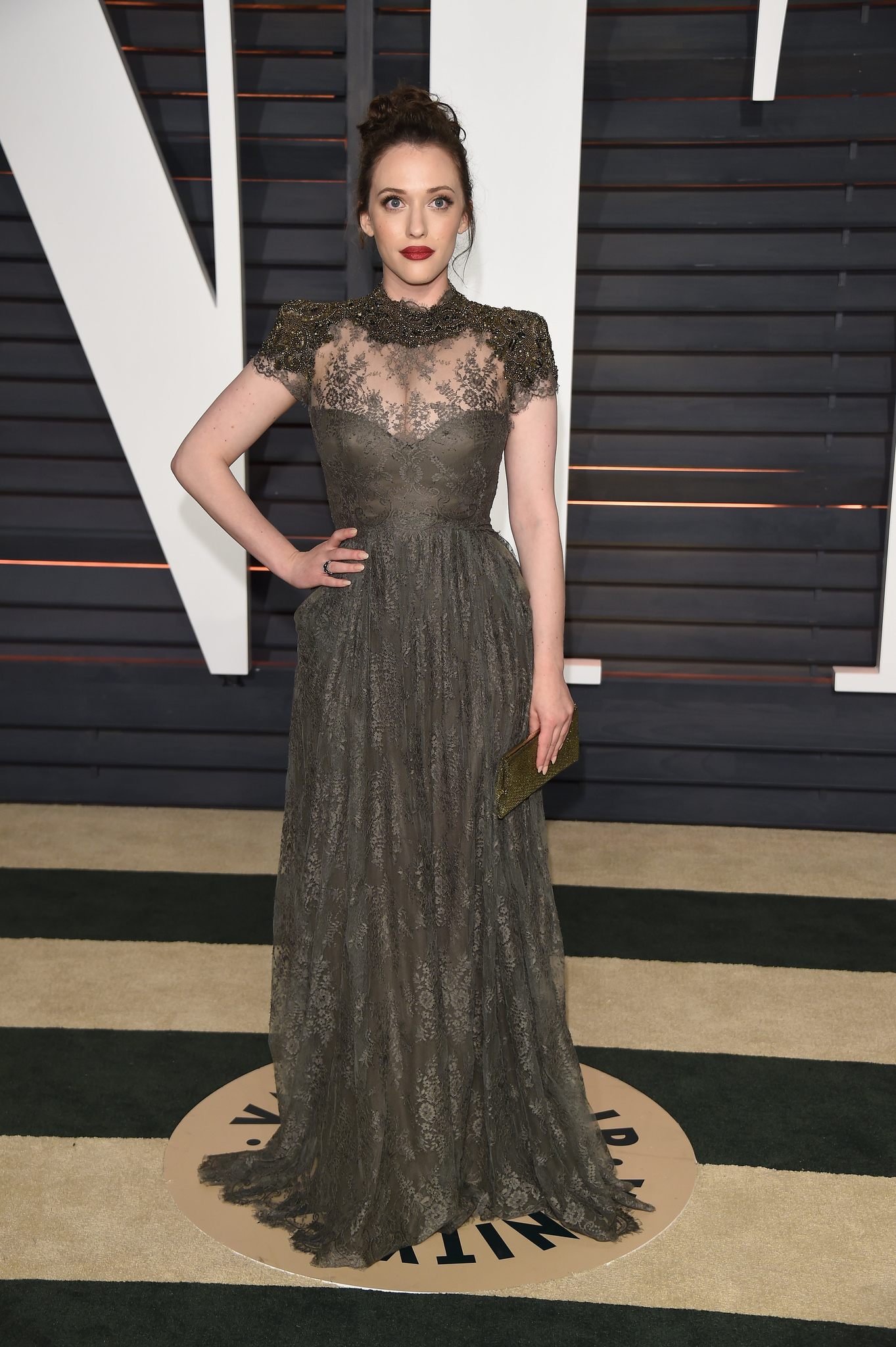 Kat Dennings at event of The Oscars (2015)