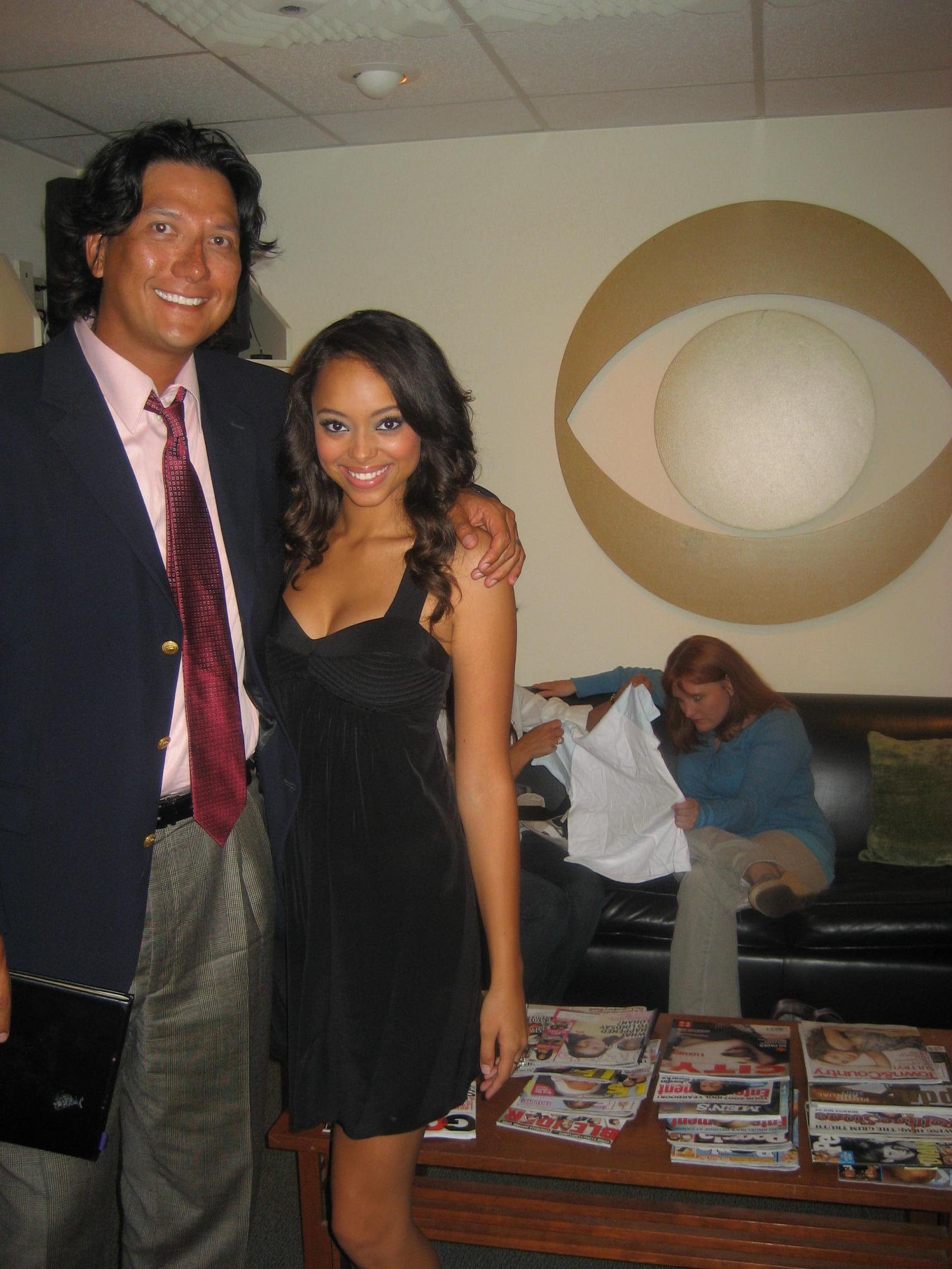 Robert Enriquez, Amber Stevens