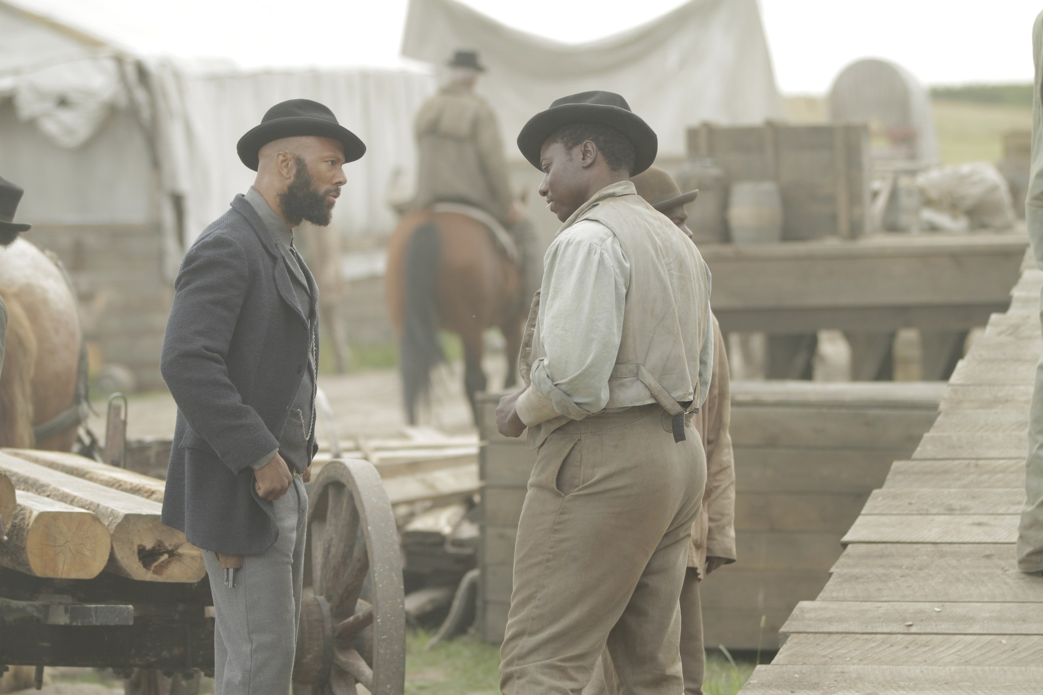 Still of Common and Dohn Norwood in Hell on Wheels (2011)