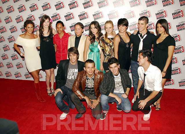 PREMIERE HIGH SCHOOL MUSICAL 3: SENIOR YEAR. RED CARPET. CAST HIGH SCHOOL MUSICAL MEXICO: EL DESAFIO.