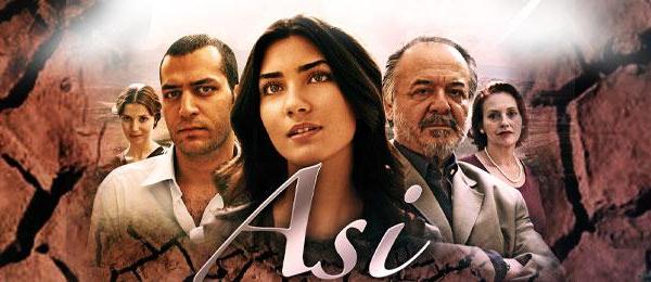 Çetin Tekindor, Murat Yildirim and Tuba Büyüküstün in Asi (2007)