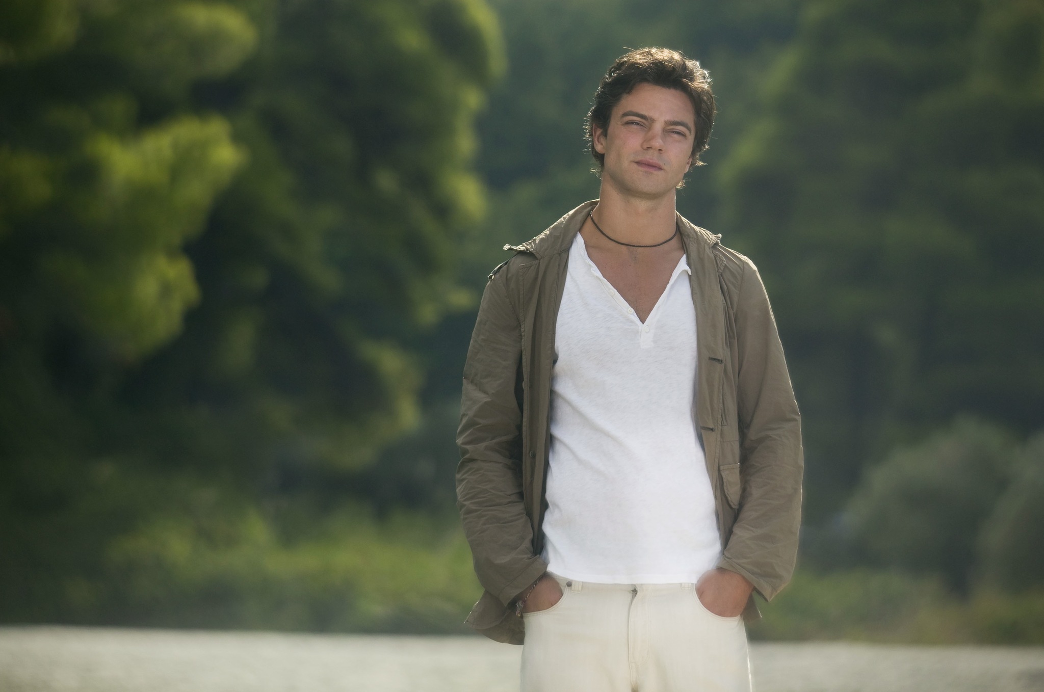 Still of Dominic Cooper in Mamma Mia! (2008)