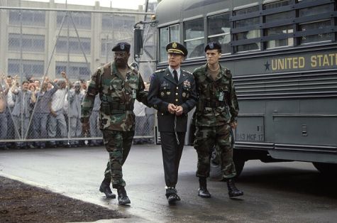 Still of Robert Redford, Nick Kokich and Maurice Bullard in The Last Castle (2001)