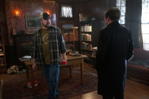 Still of Jim Beaver and Mark Sheppard in Supernatural (2005)