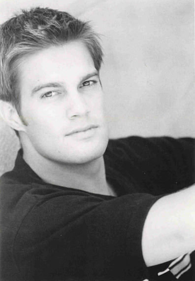 Geoff Stults