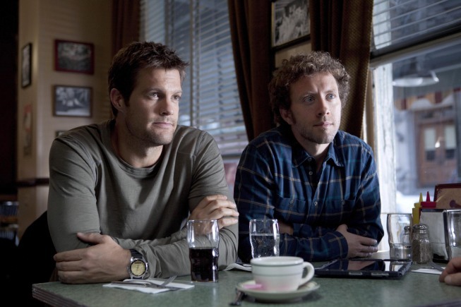 Still of Geoff Stults and T.J. Thyne in The Finder (2012)