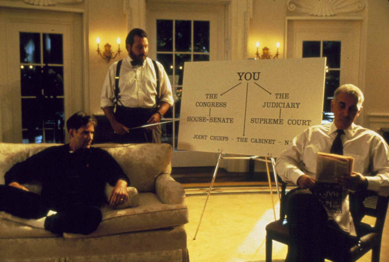 Still of Kevin Kline, Frank Langella and Kevin Dunn in Dave (1993)