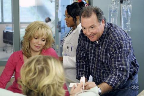 Still of Jean Smart and Kevin Dunn in Samantha Who? (2007)