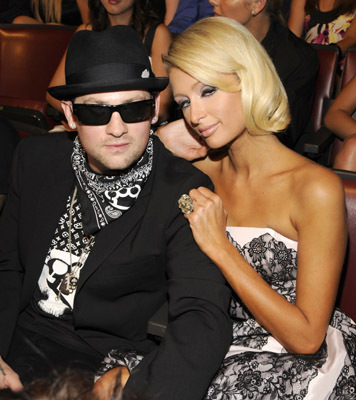 Paris Hilton and Benji Madden at event of 2008 MTV Movie Awards (2008)