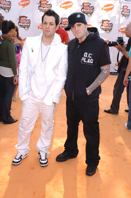 Benji Madden and Joel Madden at event of Nickelodeon Kids' Choice Awards '05 (2005)