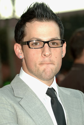 Joel Madden at event of 2005 American Music Awards (2005)