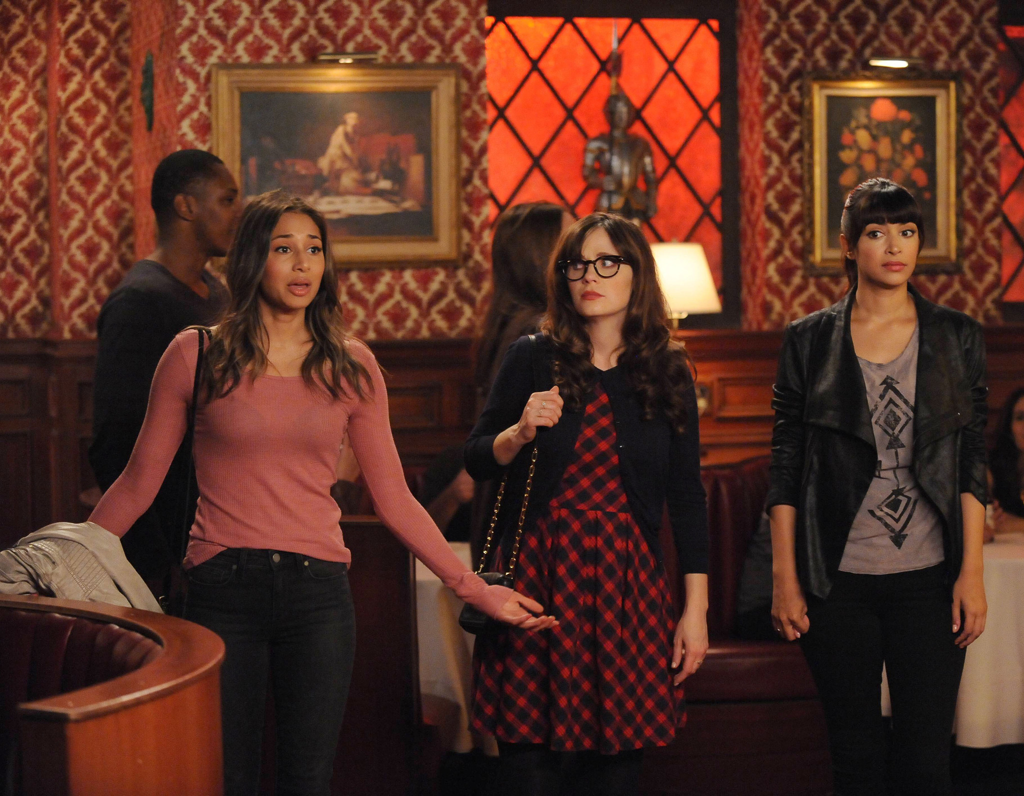Still of Zooey Deschanel, Meaghan Rath and Hannah Simone in New Girl (2011)