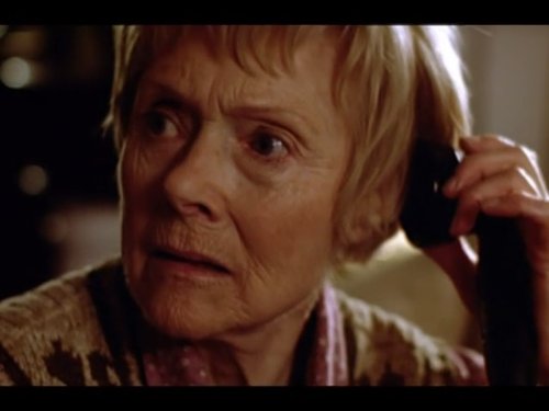 Still of Renée Asherson in Midsomerio zmogzudystes (1997)