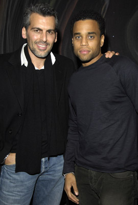 Oded Fehr and Michael Ealy at event of Kruvinas deimantas (2006)