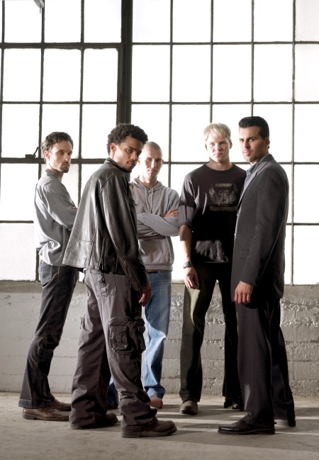 Oded Fehr, Henri Lubatti, Blake Shields, Alex Nesic and Michael Ealy in Sleeper Cell (2005)