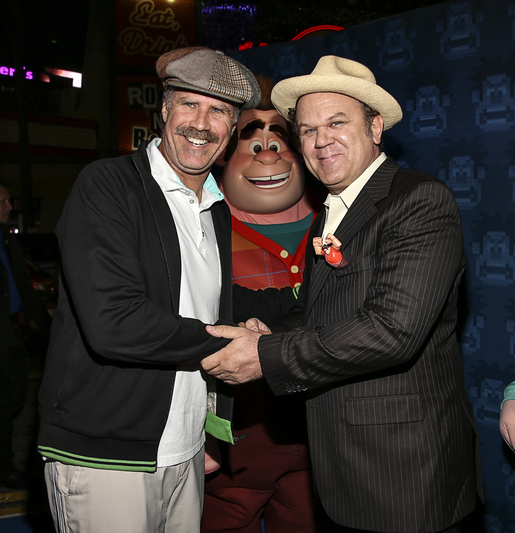 John C. Reilly and Will Ferrell at event of Ralfas Griovejas (2012)