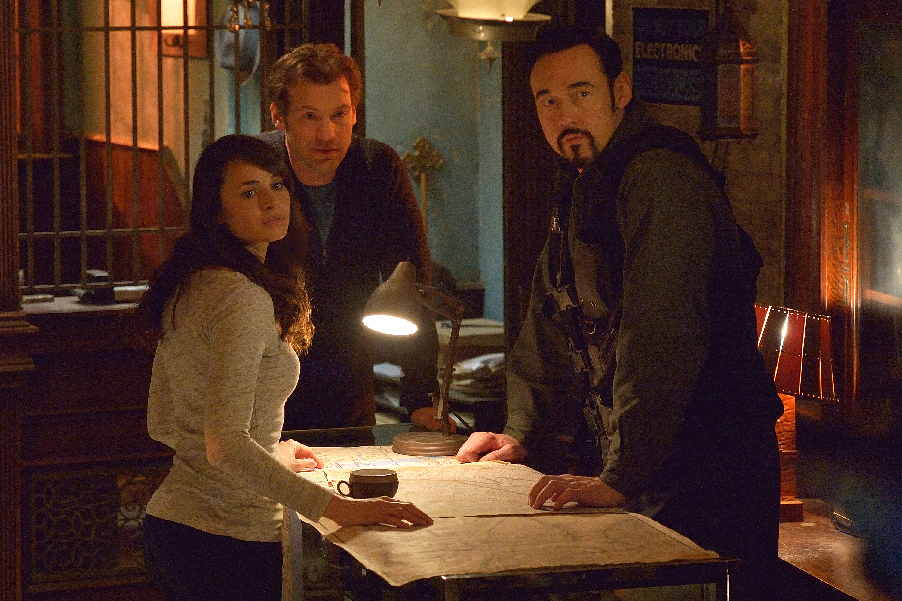 Still of Kevin Durand, Mía Maestro and Corey Stoll in The Strain (2014)