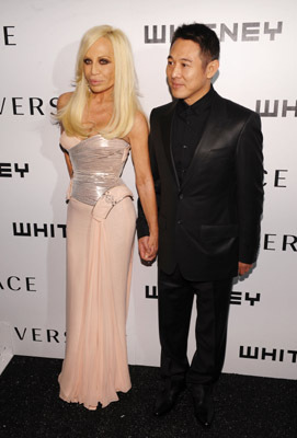 Jet Li and Donatella Versace