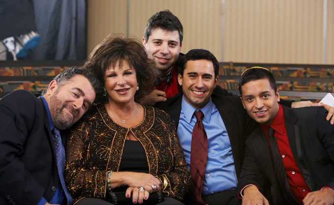 Saul Rubinek, Lainie Kazan, Evgeny Afineevsky, Jai Rodriguez and John Lloyd Young in Oy Vey! My Son Is Gay!! (2009)