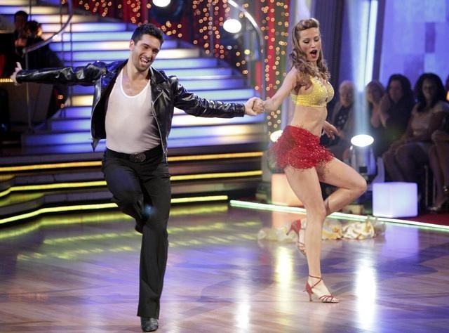 Still of Petra Nemcova and Dmitry Chaplin in Dancing with the Stars (2005)