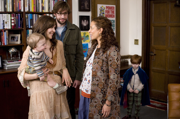 Still of Maggie Gyllenhaal, Maya Rudolph and John Krasinski in Away We Go (2009)